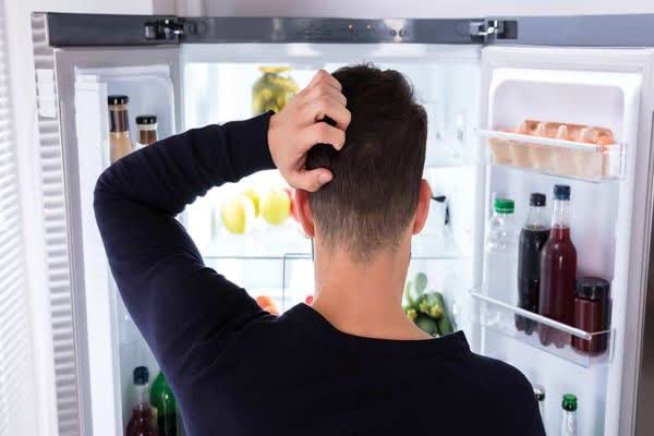 بررسی علل سرد نکردن یخچال در تعمیر آن بسیار اهمیت دارد.