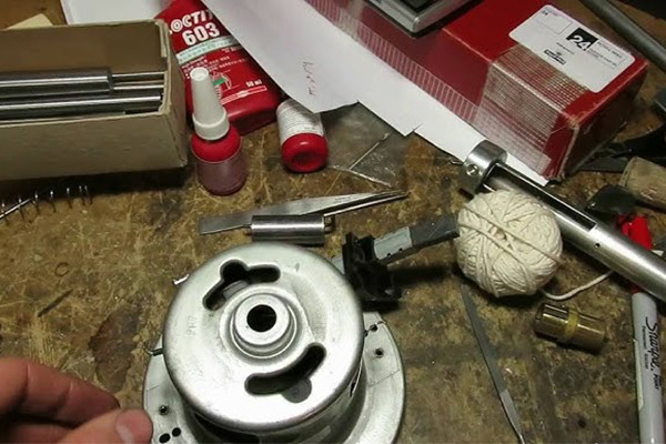 اگر راهکارهای پیشگیری مانند تمیز کردن کیسه و تعویض به موقع فیلتر و... رارعایت کنید با علائم سوختن موتور جاروبرقی مواجه نمیشوید.